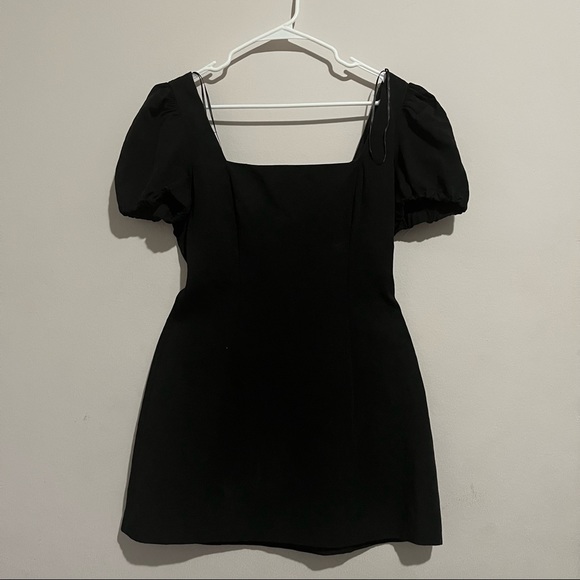 COPY - Zara puff sleeve linen mini dress - Picture 7 of 14